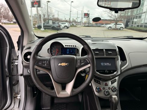 Used 2015 Chevrolet Sonic LTZ FWD image 38