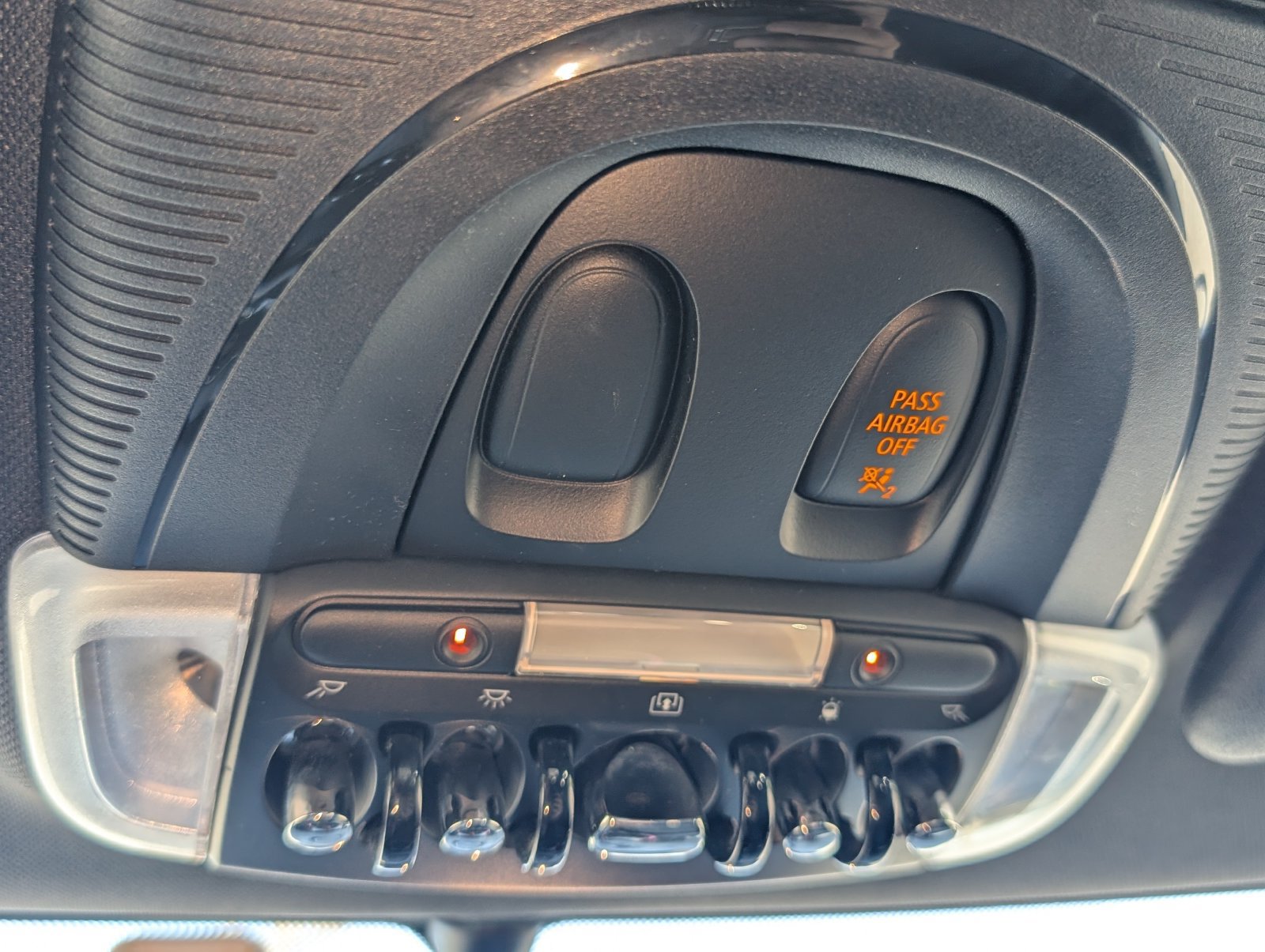 Used 2018 MINI Cooper S FWD image 19