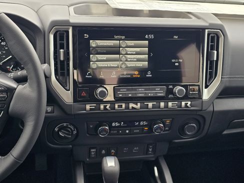 New 2026 Nissan Frontier SV image 17