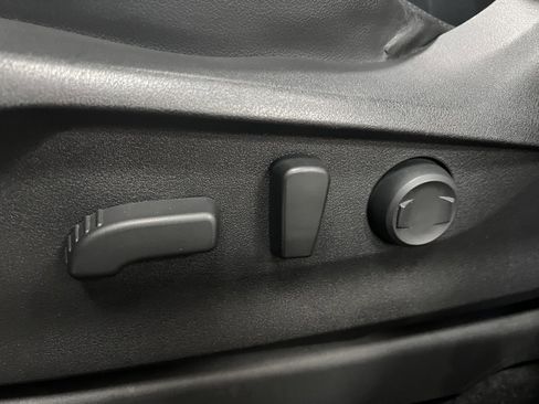 Used 2019 Subaru Ascent Limited image 11