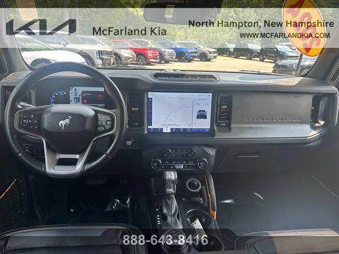 Used 2024 Ford Bronco Badlands AWD/4WD image 17