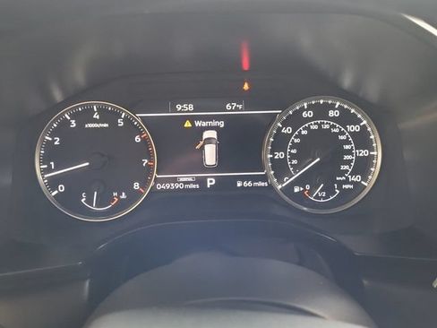Used 2024 Mitsubishi Outlander FWD image 5
