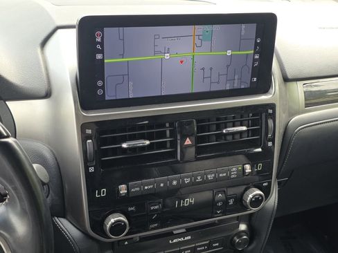 Certified 2023 Lexus GX 460 Luxury w/ Sport Design Package AWD/4WD image 13