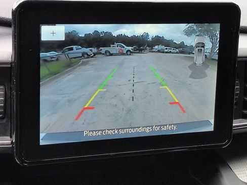 Used 2020 Ford Explorer XLT w/ Equipment Group 202A AWD/4WD image 27