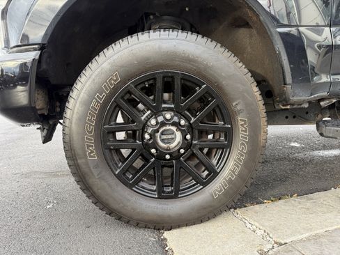 Used 2021 Ford F250 Lariat image 31