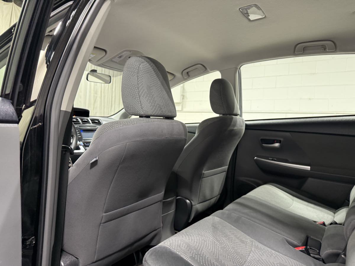Used 2012 Toyota Prius V Three FWD image 16