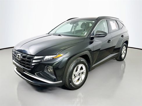 Used 2024 Hyundai Tucson SEL image 3