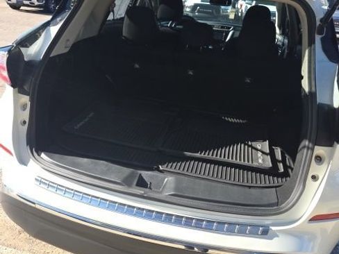 Used 2018 Nissan Murano SV w/ Cargo Package image 40