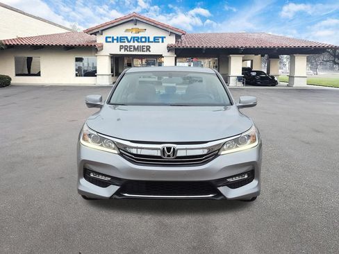 Used 2017 Honda Accord EX-L image 3