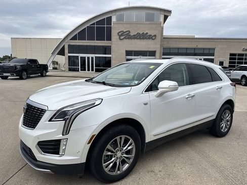 Used 2022 Cadillac XT5 Premium Luxury w/ Technology Package FWD image 1