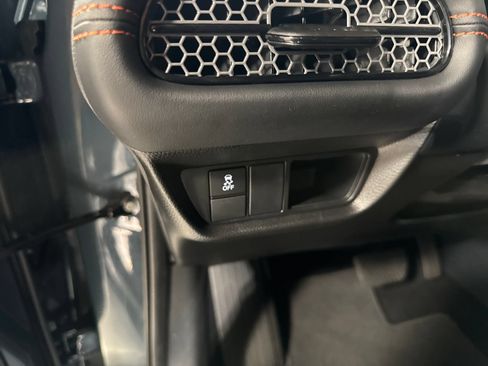 Used 2025 Honda HR-V Sport image 18