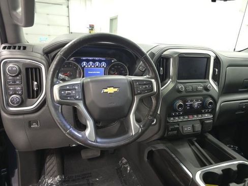 Used 2020 Chevrolet Silverado 1500 LTZ w/ LTZ Premium Package image 12