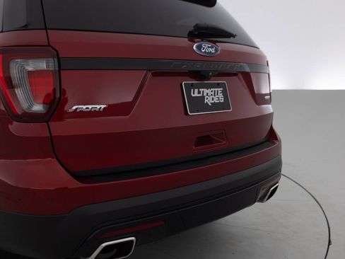 Used 2016 Ford Explorer Sport w/ Equipment Group 401A AWD/4WD image 17