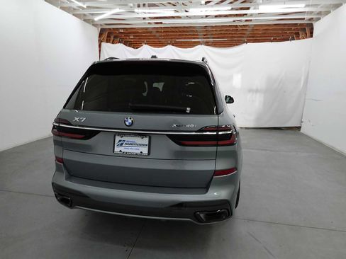 Used 2023 BMW X7 xDrive40i w/ Executive Package AWD/4WD image 5