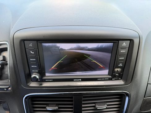 Used 2018 Dodge Grand Caravan SE w/ UConnect Hands-Free Group FWD image 21