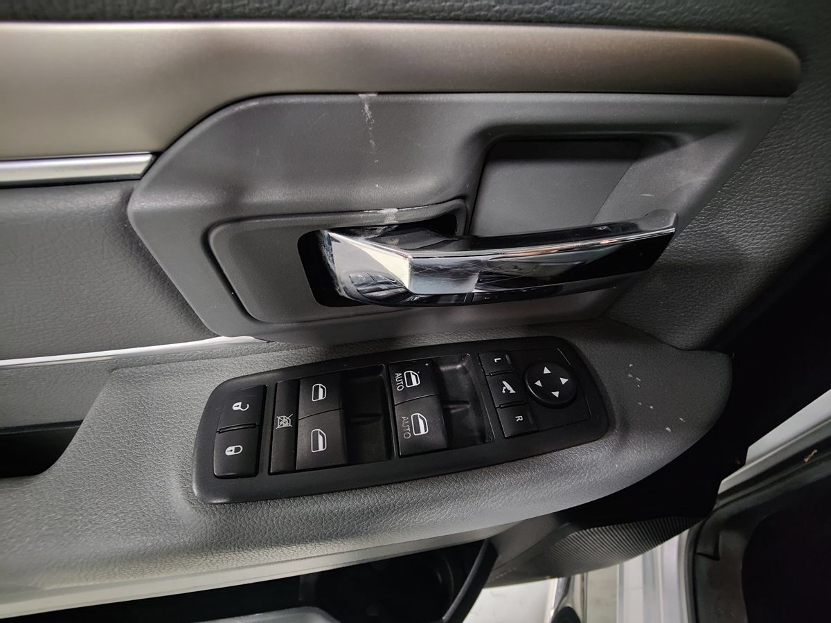 Used 2014 RAM 1500 Big Horn AWD/4WD image 22
