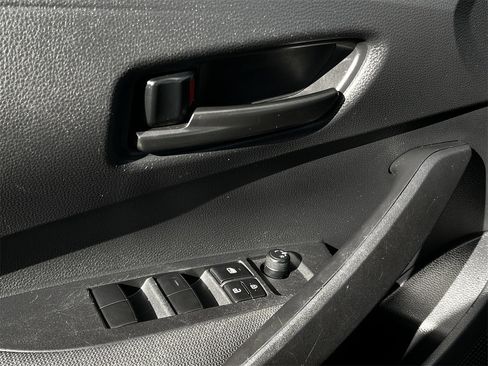 Used 2024 Toyota Corolla LE image 20