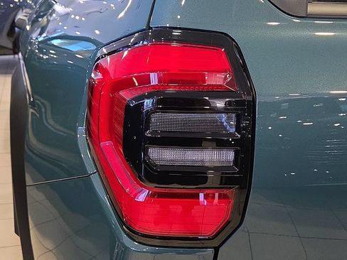 New 2026 Toyota 4Runner TRD Off-Road Premium AWD/4WD image 10
