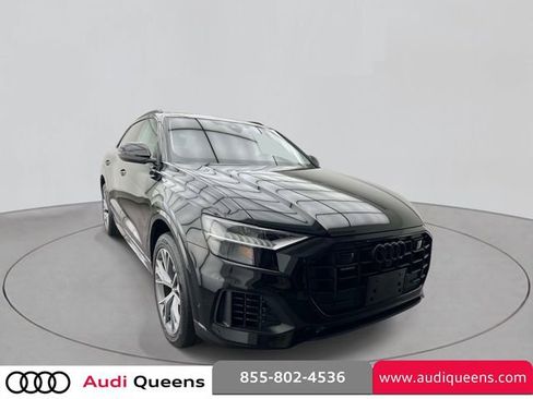 Used 2023 Audi Q8 Premium w/ Convenience Package AWD/4WD image 3