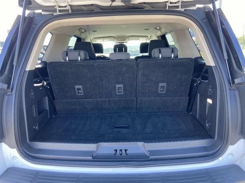 Certified 2024 Ford Expedition XLT AWD/4WD image 9