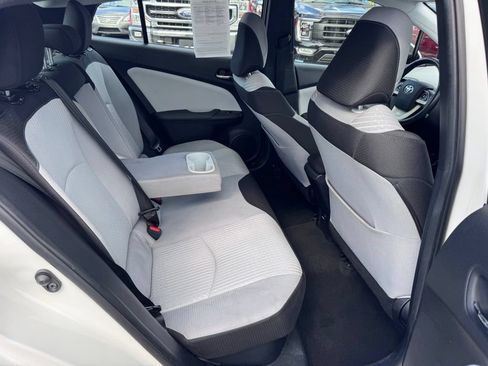 Used 2016 Toyota Prius Three w/ Advanced Technology Package FWD image 24