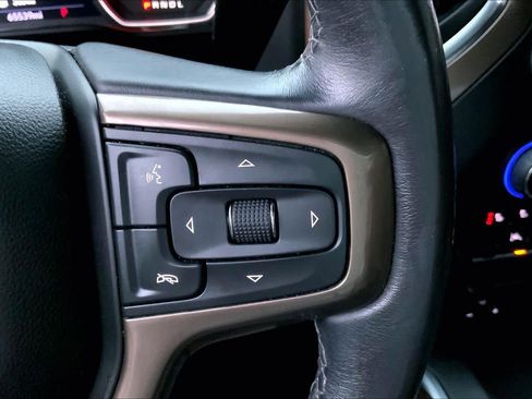 Certified 2022 Chevrolet Silverado 1500 High Country w/ Safety Package II image 24