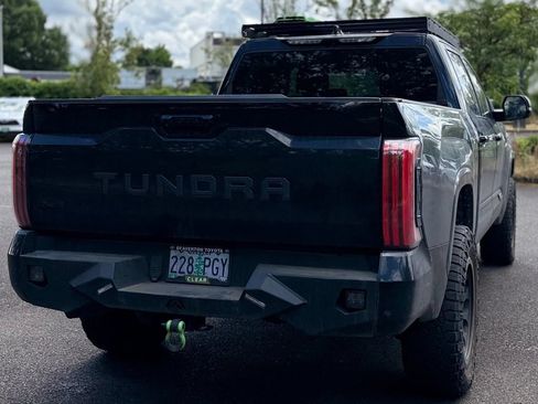 Used 2023 Toyota Tundra Platinum AWD/4WD image 5