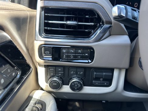 New 2026 GMC Yukon Denali w/ Denali Reserve Package image 31