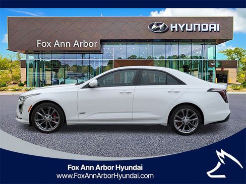 Used 2020 Cadillac CT4 V w/ Climate Package image 2