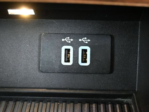 Used 2016 Ford F150 Lariat AWD/4WD image 17