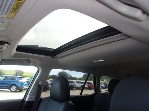 Used 2024 Subaru Outback Limited AWD/4WD image 11