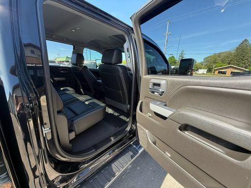 Used 2019 Chevrolet Silverado 2500 LTZ w/ LTZ Plus Package AWD/4WD image 31