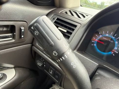 Used 2011 Ford Fusion SE w/ 202A Rapid Spec Order Code FWD image 41