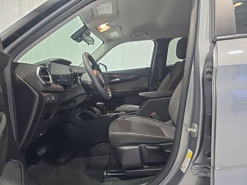 Used 2024 Chevrolet TrailBlazer LT image 14