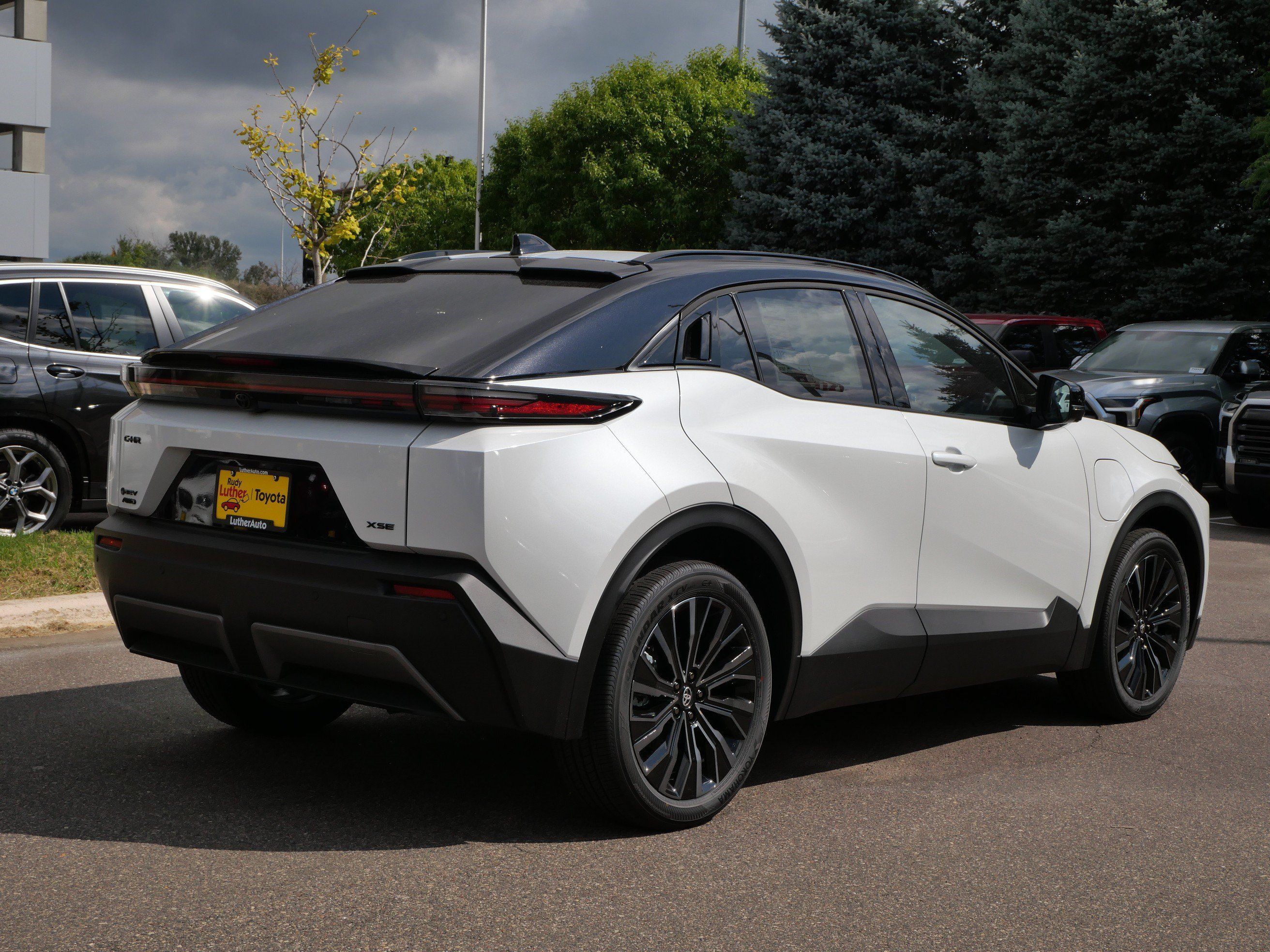 New 2026 Toyota C-HR AWD/4WD image 2