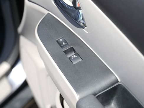 Used 2016 Honda Odyssey EX image 32