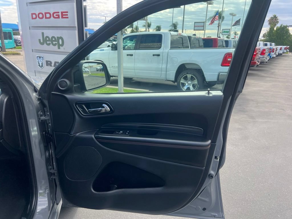 Used 2025 Dodge Durango GT AWD/4WD image 30