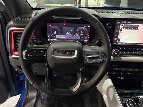 Used 2024 GMC Canyon AT4X w/ AT4X AEV Edition image 15