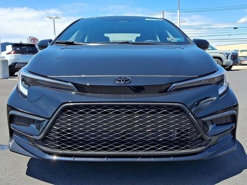 New 2026 Toyota Corolla SE FWD image 2