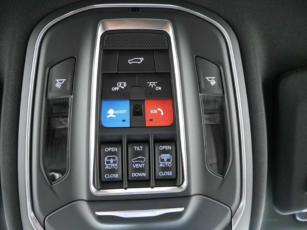 New 2027 Jeep Grand Cherokee Limited AWD/4WD image 28