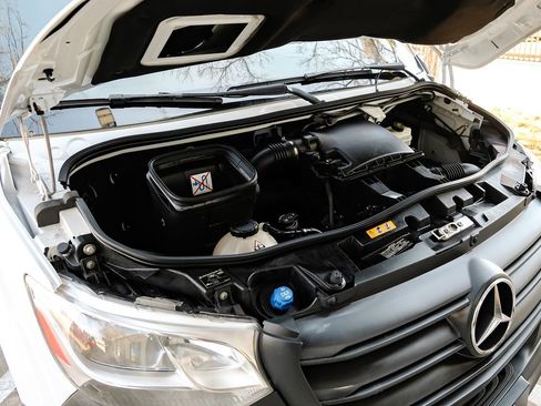 Used 2019 Mercedes-Benz Sprinter 144 Cargo w/ Driver Convenience Package image 35