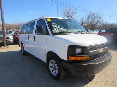 Used 2014 Chevrolet Express 1500 LS image 4