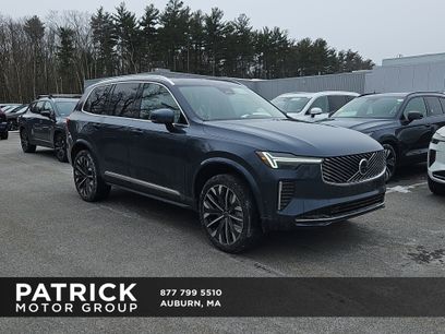 New 2026 Volvo XC90 B6 Plus w/ Protection Package Premier