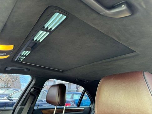 Used 2016 Mercedes-Benz E 350 E 350 4MATIC w/ Premium Package image 12