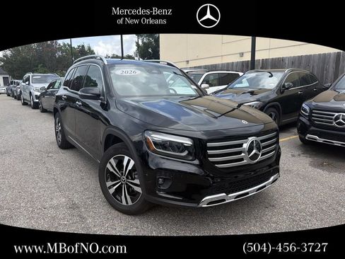 Used 2026 Mercedes-Benz GLB 250 4MATIC image 1