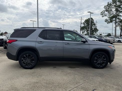 Used 2021 Chevrolet Traverse RS FWD image 4