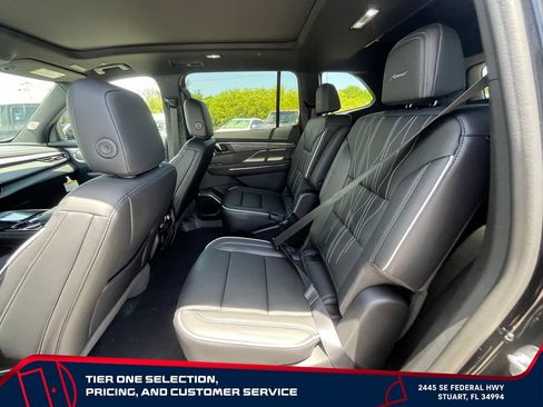 New 2026 Buick Enclave Avenir w/ Super Cruise Package AWD/4WD image 12