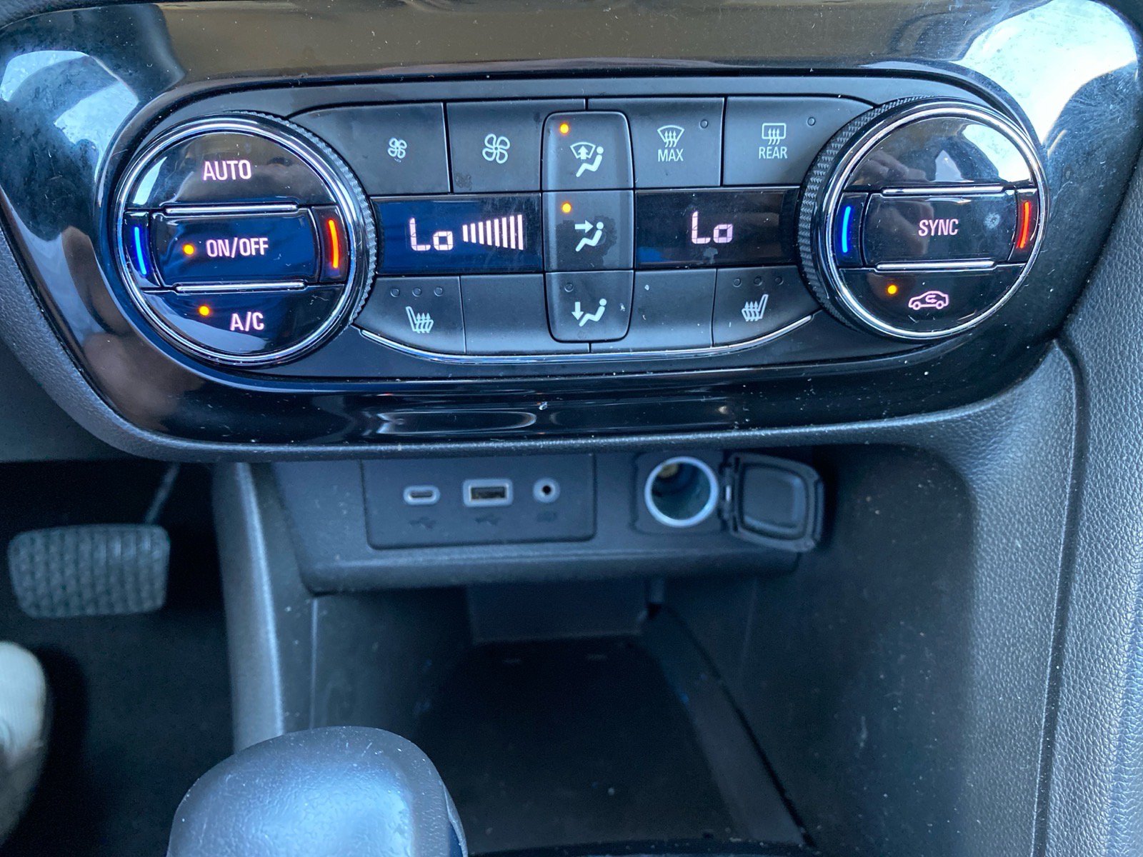 Used 2021 Buick Encore GX Select FWD image 8
