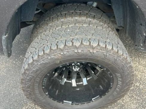 Used 2018 RAM 3500 Tradesman w/ Chrome Appearance Group AWD/4WD image 33