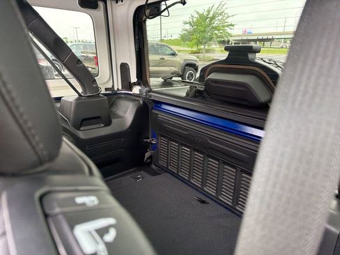 Used 2019 Jeep Wrangler Unlimited Rubicon AWD/4WD image 20